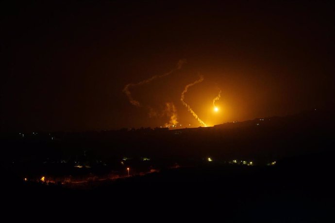 Enfrentamientos entre Hezbolá e Israel en la frontera con Líbano 