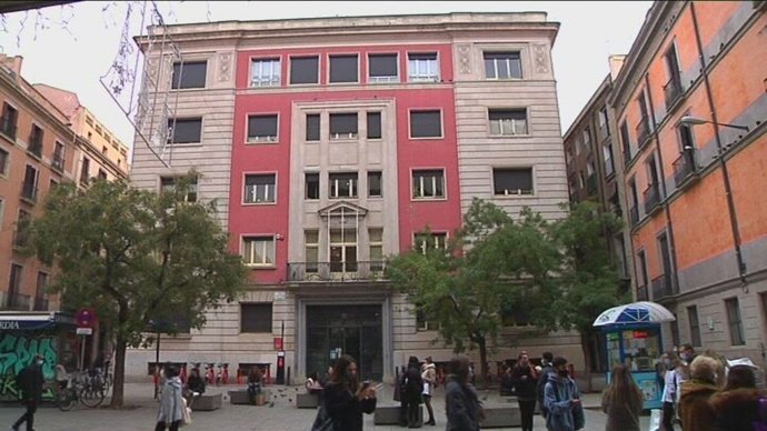 Barcelona aprueba que el edificio municipal de la plaza Carles Pi i Sunyer acoja el CAP del Gòtic