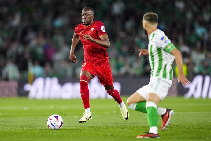 Archivo - Dodi Lukebakio en el Real Betis-Sevilla FC de la pasada temporada en el Benito Villamarín