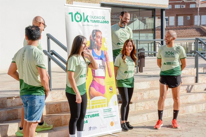 Presentación de la camiseta de la prueba 10K Ciudad de Tomelloso.