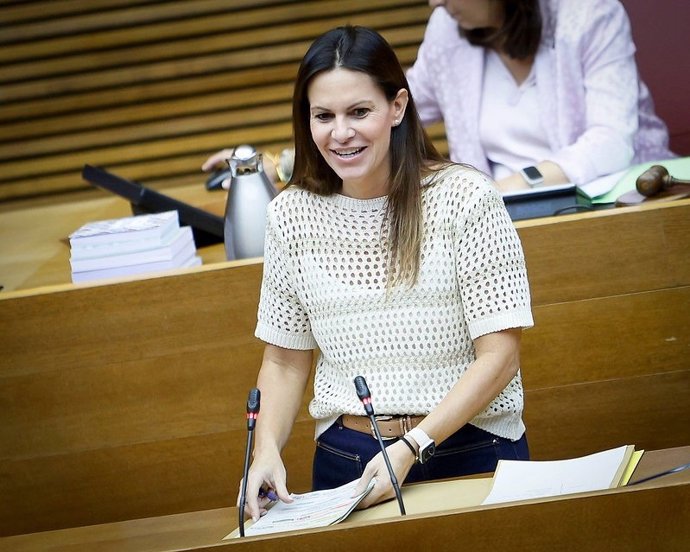 Archivo - La portavoz de Educación del PP en Les Corts, Beatriz Gascó