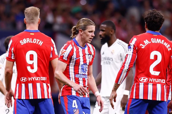 Conor Gallagher of Atletico de Madrid looks on during the Spanish League, LaLiga EA Sports, football match played between Atletico de Madrid and Real Madrid at Civitas Metropolitano stadium on September 29, 2024, in Madrid, Spain.