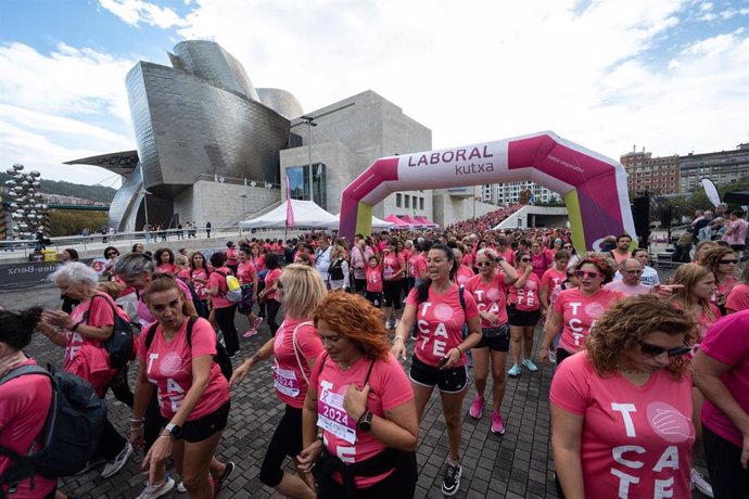 Carrera contra el cáncer de mama en Bilbao