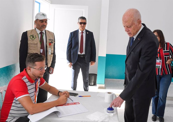 October 6, 2024, Tunis, Tunisia: Tunisia, October 6, 2024. Tunisian President Kais Saied with his wife Ichraf Chebil cast their votes at a polling station during the presidential election in Tunis. Tunisia's electoral body, the Independent Higher Authorit