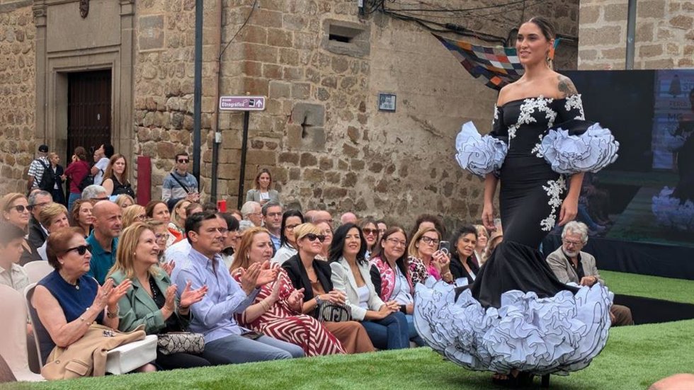 Desfile de moda sostenible celebrado este domingo en Plasencia