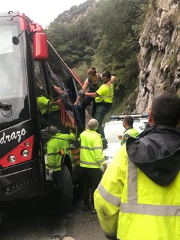 Accidente autobús en el Desfiladero de Hermida.
