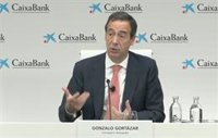 CaixaBank no cree que BBVA y Sabadell estén "despistados" por la OPA: "Hay una competencia muy fuerte"