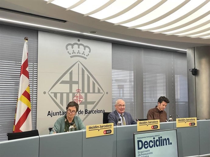 El concejal Lluís Rabell este lunes en rueda de prensa.