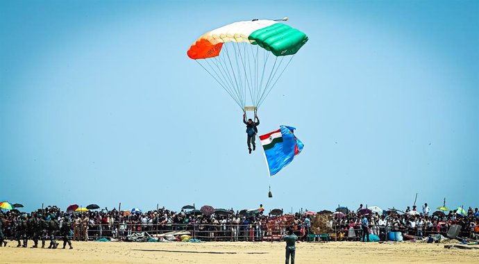 Imagen de archivo del espectáculo de la Fuerza Aérea de India en Marina Beach.