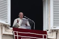 El Papa denuncia "la vergonzosa incapacidad" para frenar la escalada de violencia en Medio Oriente