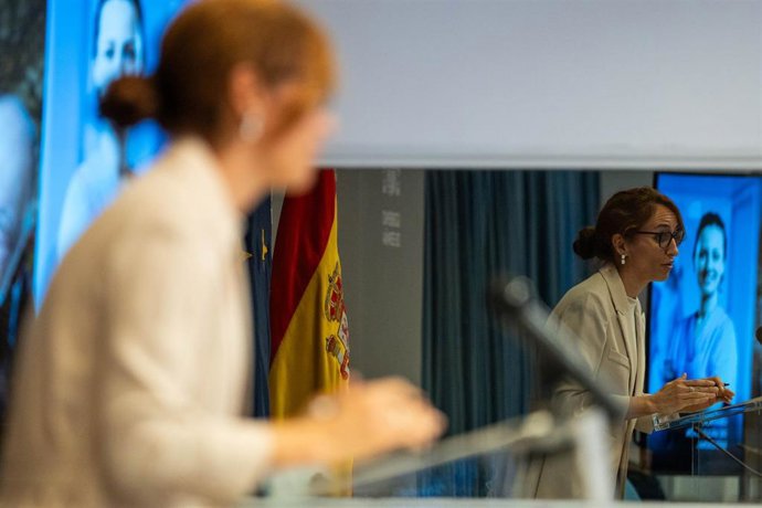 La Ministra de Sanidad, Mónica García