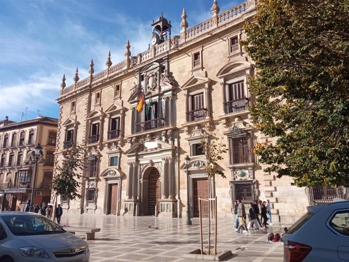 Archivo - Sede del TSJA en Granada