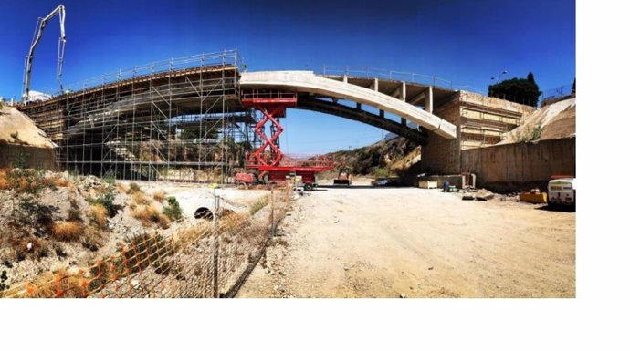 Puente del Rio, en la carretera N-340A