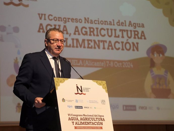 El presidente de la Diputación de Alicante, Toni Pérez, inaugura esta mañana en Orihuela el VI Congreso Nacional del Agua