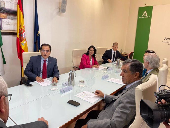 Reunión de la Comisión Mixta entre la Junta y el Tribunal Superior de Justicia de Andalucía (TSJA). (Foto de archivo).