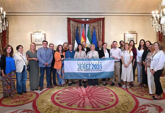 Recepción a los investigadores que participarán en el 'I Encuentro de la Ciencia de Jerez. Nuevos caminos contra el cáncer',