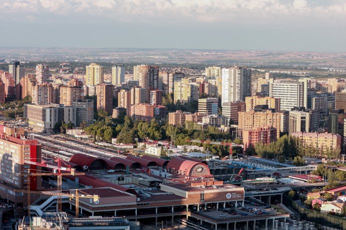 Vista de Madrid desde la estación de Chamartín 