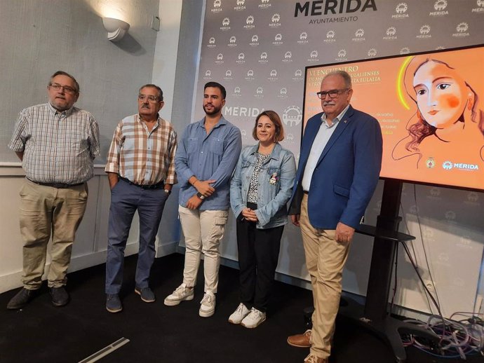 Presentación en el Ayuntamiento de Mérida de actos extraordinarios en honor a Santa Eulalia