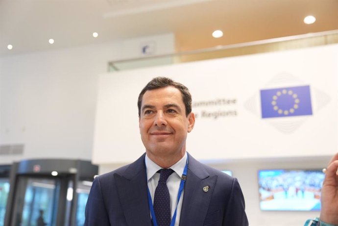 Archivo - Imagen de archivo del presidente de la Junta de Andalucía, Juanma Moreno, en Bruselas. 