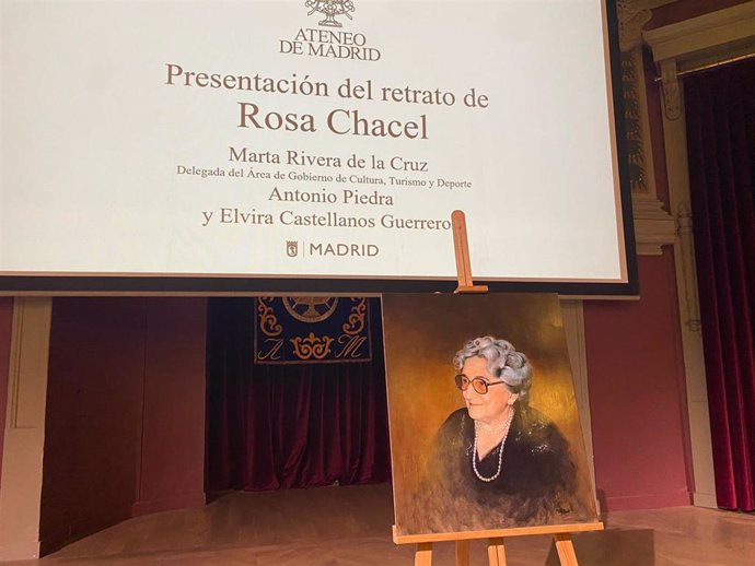 El retrato de Rosa Chacel se une al de Carmen Laforet o Clara Campoamor en el Ateneo de Madrid.