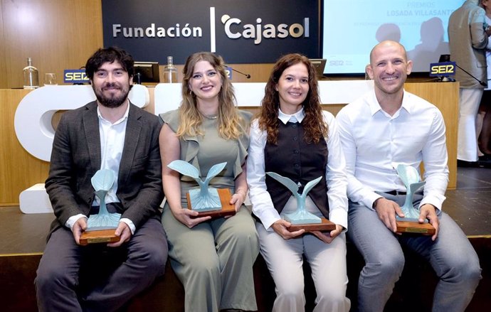 Imagen de los galardonados con los Premios Manuel Losada Villasante a la Excelencia en la Investigación