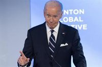 Biden insta a los estadounidenses amenazados por 'Milton' a evacuar: "Es cuestión de vida o muerte"