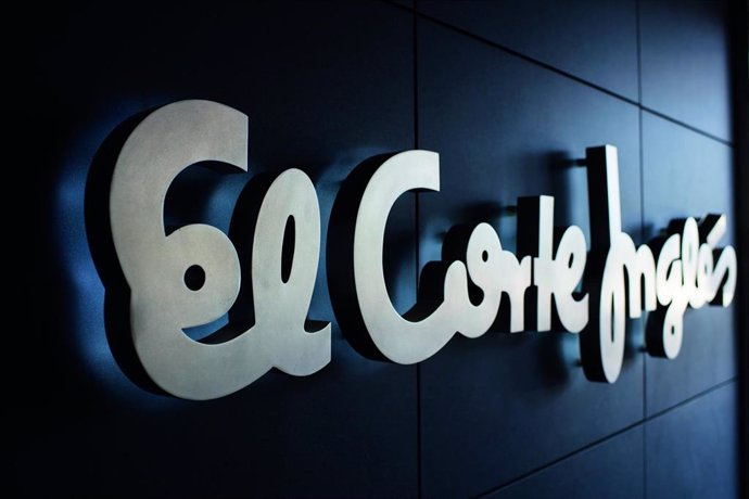 Archivo - Logo de El Corte Inglés.