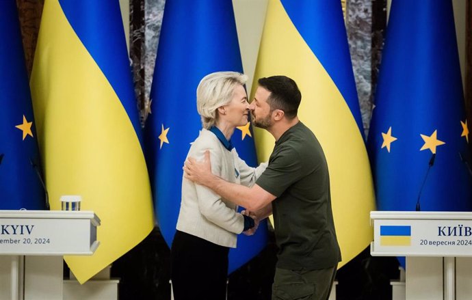 Visita en septiembre de la presidenta de la Comisión Europea, Ursula Von der Leyen, a Kiev