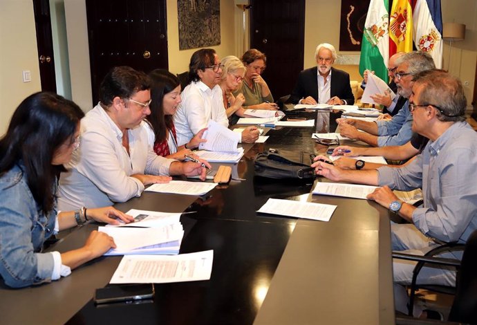 Agustín Muñoz en la Comisión de Patrimonio Histórico de Jerez.