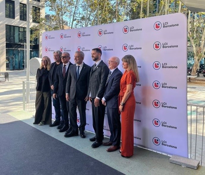 El alcalde de Barcelona, Jaume Collboni, en la inauguración de las nuevas instalaciones de LCI Education.