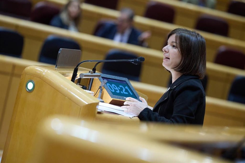 La senadora, Sara Bailac, del grupo parlamentario Esquerra Republicana - Euskal Herria Bildu, durante una sesión plenaria, en el Senado, a 25 de septiembre de 2024, en Madrid (España). Durante el pleno se ha realizado una moción por la que se reprueba a