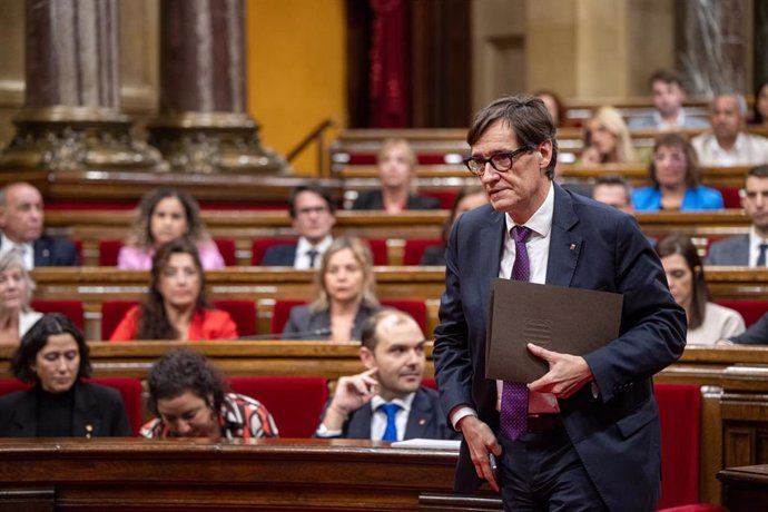 El presidente de la Generalitat, Salvador Illa, durante el primer Debate de Política General (DPG) en el Parlament de su legislatura.