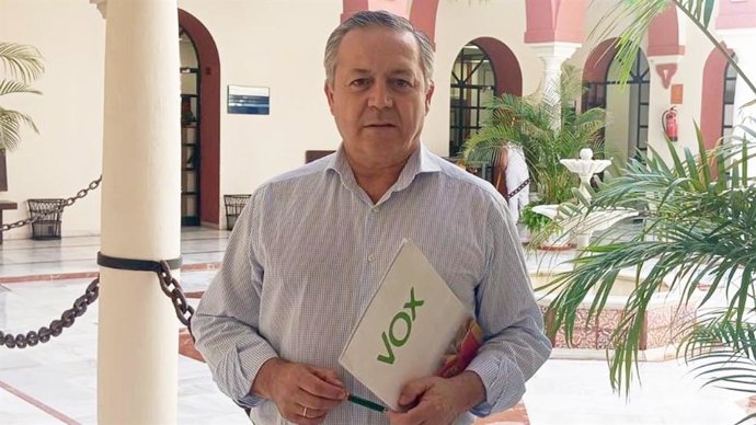 El portavoz del Grupo Municipal de Vox en Alcalá, Evaristo Téllez.