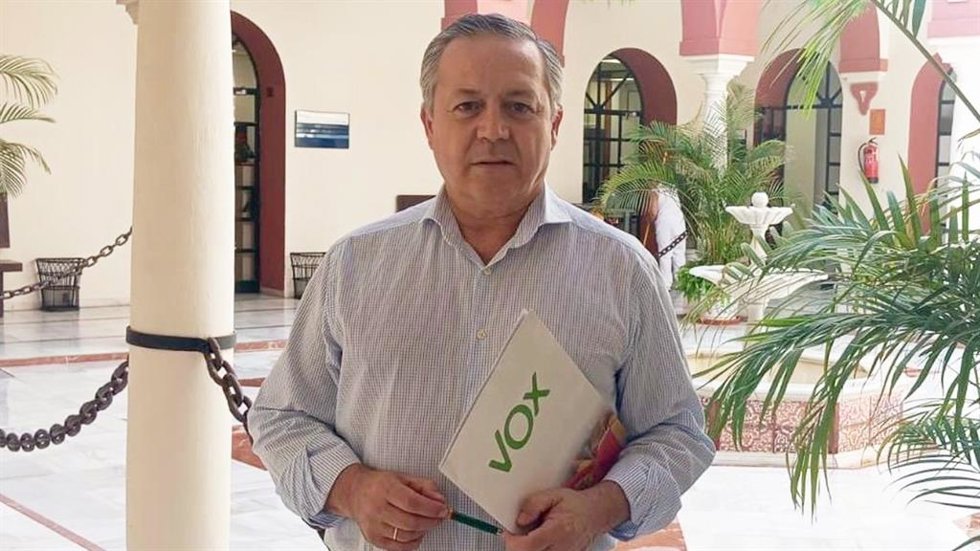 El portavoz del Grupo Municipal de Vox en Alcalá, Evaristo Téllez.