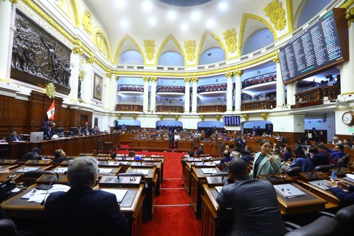 Archivo - Perú.- Congreso: estos son los casos de la Comisión de Ética que vería el pleno