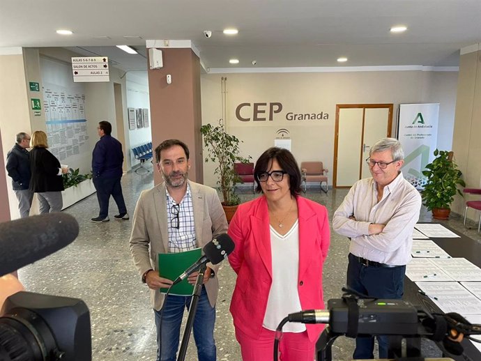 La delegada de Desarrollo Educativo de la Junta en Granada, María José Martín