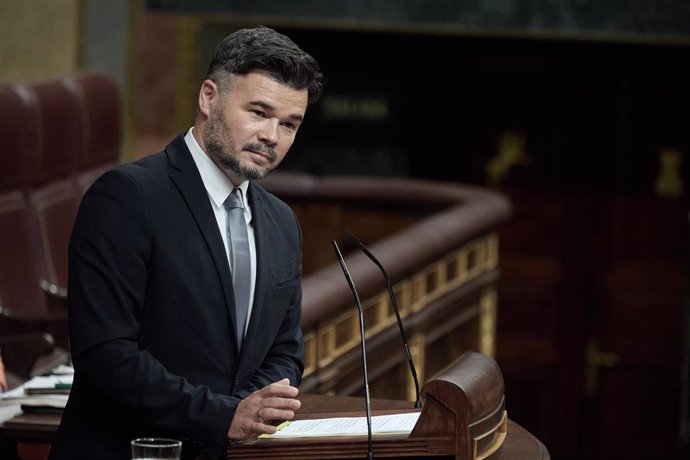 El portavoz de ERC en el Congreso, Gabriel Rufián, interviene durante una sesión de control al Gobierno, en el Congreso de los Diputados, a 9 de octubre de 2024, en Madrid (España). 