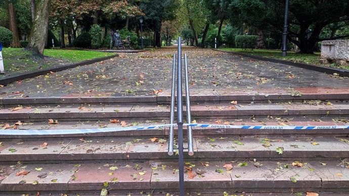 Parque de San Francisco, en Oviedo, cerrado