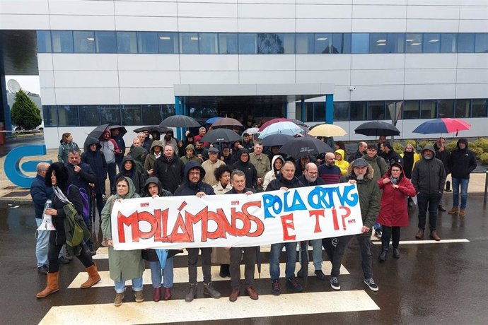 Concentración este miércoles convocada por el Comité Intercentros de la CRTVG en sus instalaciones de San Marcos