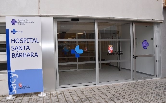 Entrada al Hospital Santa Bárbara de Soria