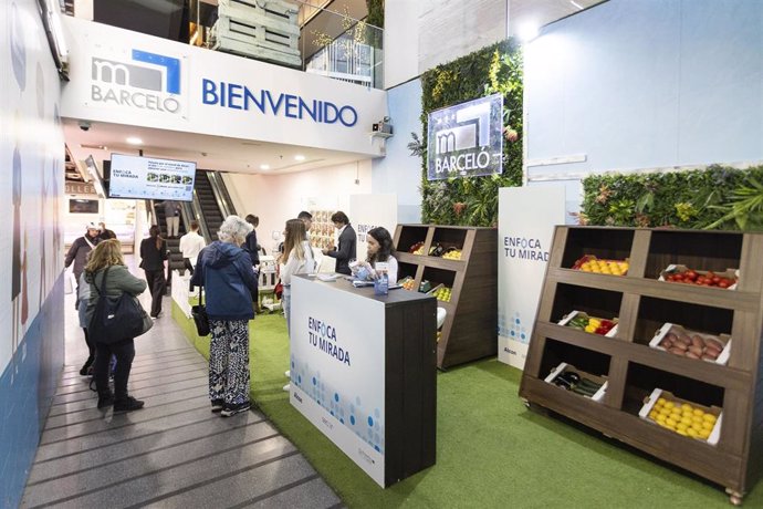 Campaña 'Enfoca tu Mirada' en el Mercado de Barceló de Madrid