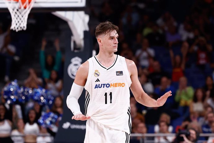 Mario Hezonja durante un partido con el Real Madrid