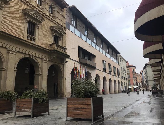 Porches de Galicia, en Huesca y la sede de la DPH