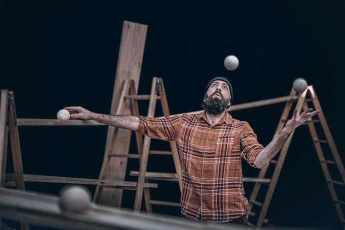 El IVC abre la temporada del Teatre Arniches con el Centro Dramático Nacional y el circo de Federico Menini.