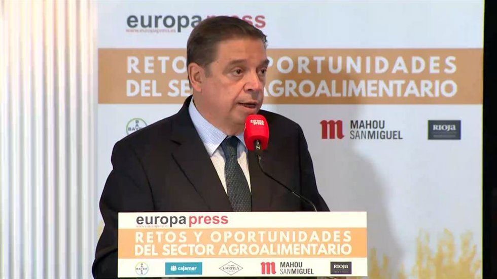 Planas reunirá a los agentes de la cadena en noviembre para abordar estrategia d
