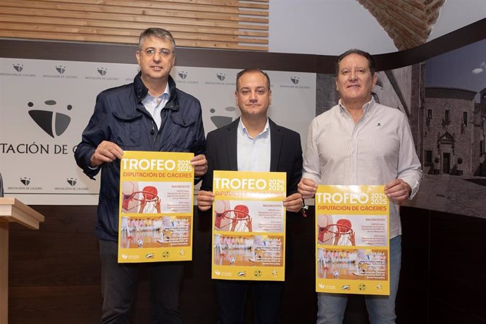 Presentación de los Trofeos de Diputación de Cáceres de Baloncesto y Fútbol Sala que comienzan la nueva temporada el 19 de octubre