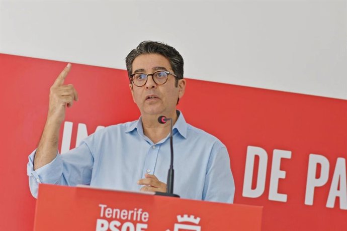 El presidente del Grupo Socialista en el Cabildo de Tenerife, Pedro Martín