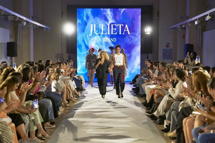 Seis firmas de Málaga de Moda participan en Semana Internacional de la Moda de Sevilla de la mano de Diputación