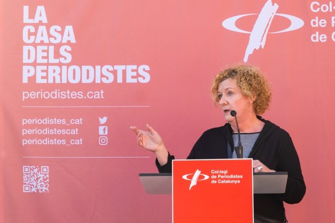La periodista Neus Bonet, galardonada con el Premi Ofici de Periodista 2024 del Collegi de Periodistes de Catalunya