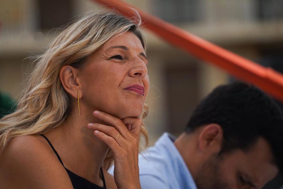 Archivo - La vicepresidenta segunda del Gobierno y ministra de Trabajo y Economía Social, Yolanda Díaz, durante un acto público de cierre de campaña de Sumar en Valncia
